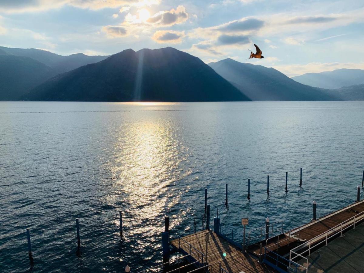 In Riva Al Lago Di Iseo Dependance Primo Piano Marone Exterior foto